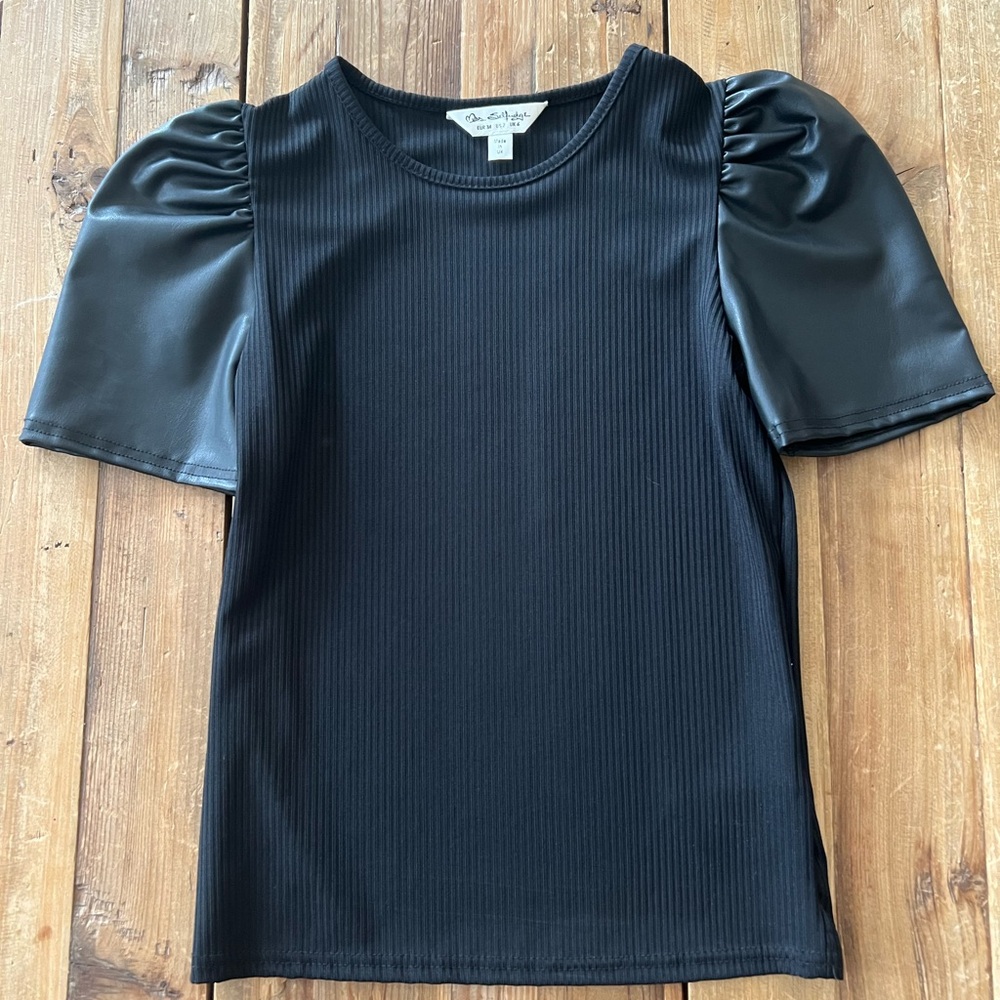 Miss Selfridge Black puff Sleeve Top